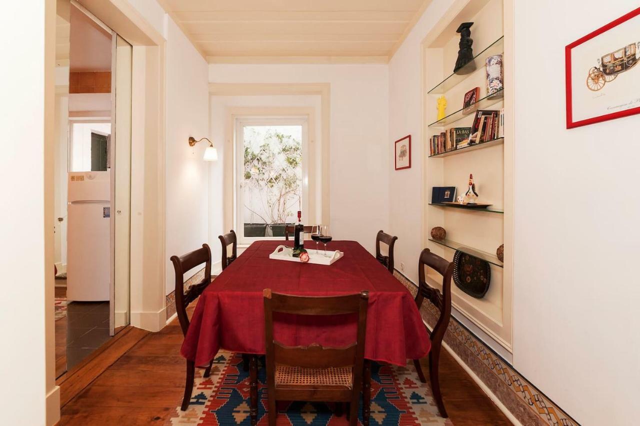 2 Bedroom Apartment With Patio Next To Avenida Da Liberdade Lisboa Exterior foto