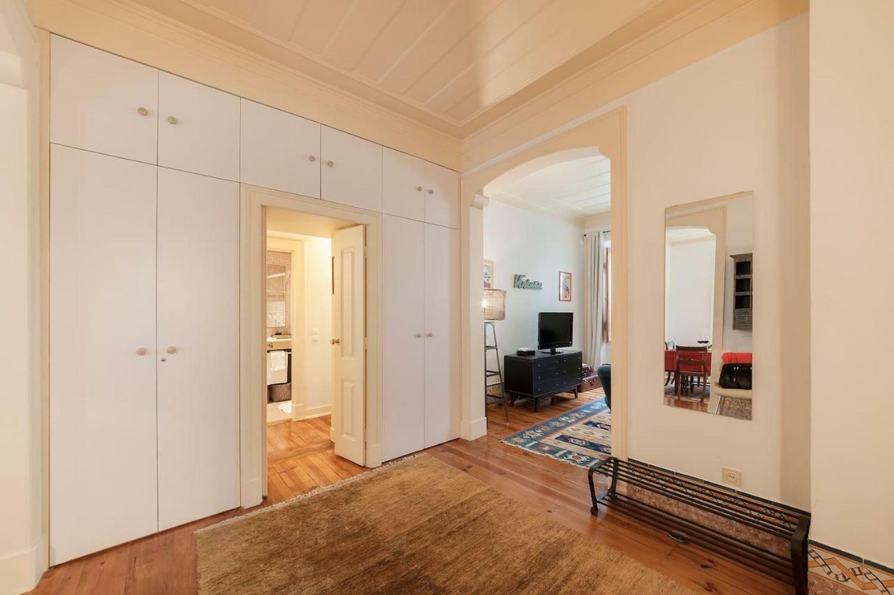 2 Bedroom Apartment With Patio Next To Avenida Da Liberdade Lisboa Exterior foto