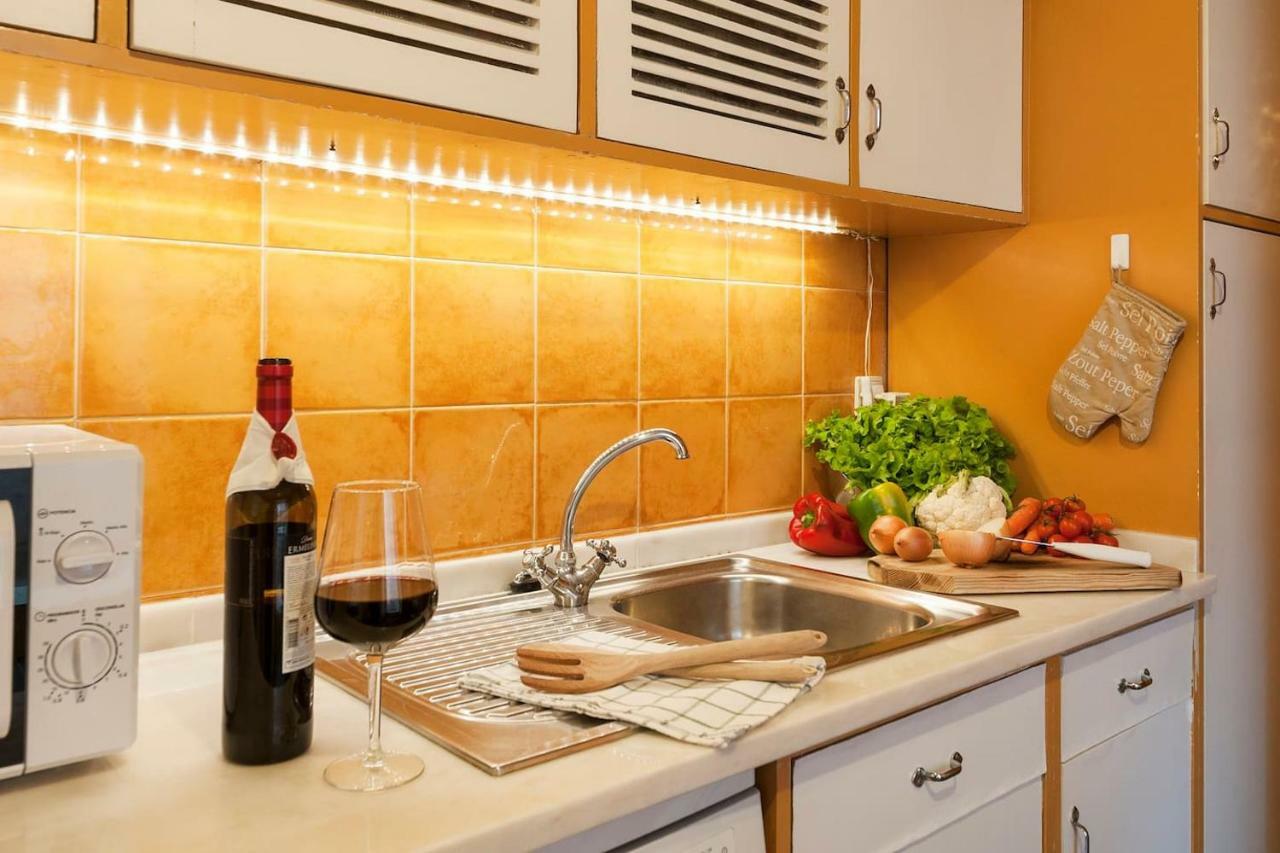 2 Bedroom Apartment With Patio Next To Avenida Da Liberdade Lisboa Exterior foto